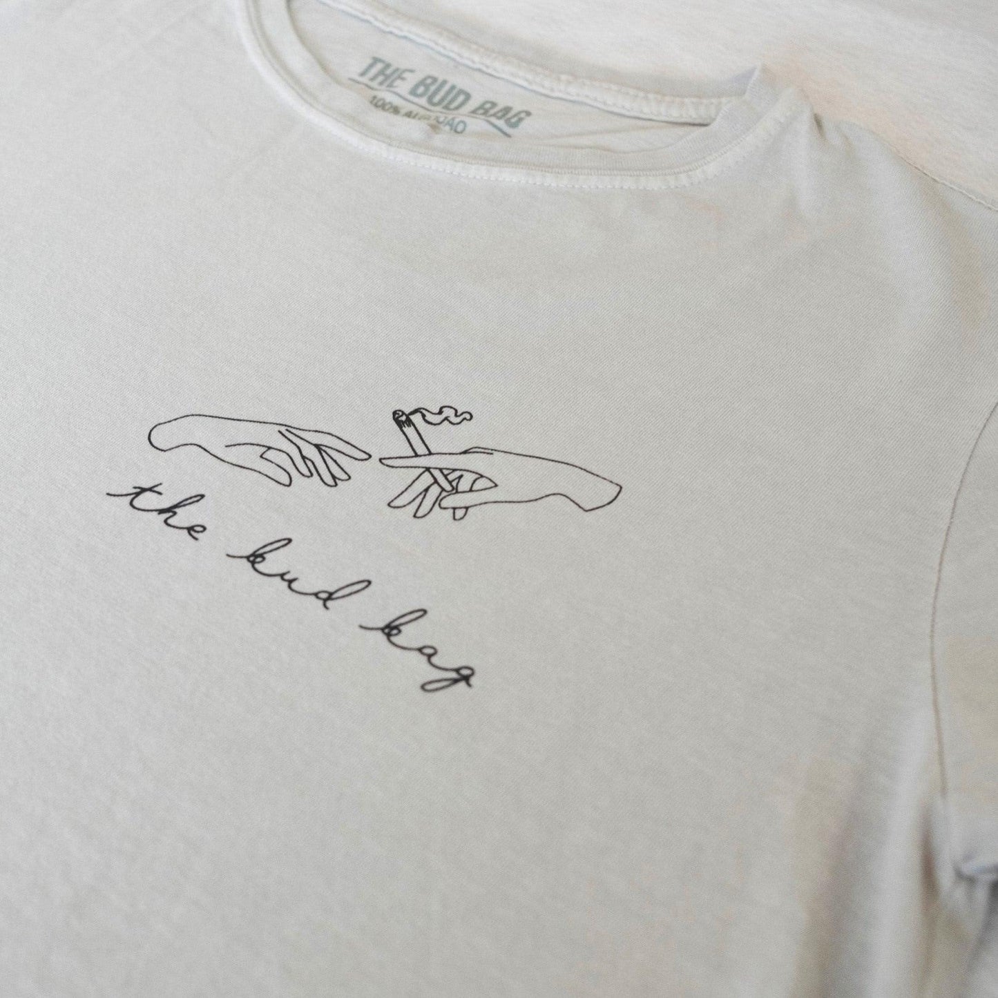 Camiseta Passa a Bola - Gelo - The Bud Bag - Camiseta